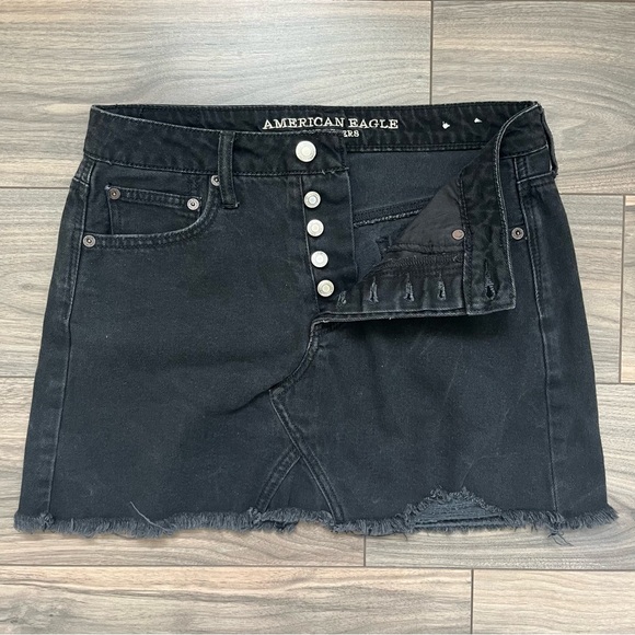American Eagle Denim Mini Skirt - Picture 4 of 6